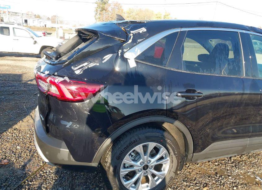 Photo 18 of 2023 Ford Escape ACTIVE (VIN 1FMCU9GN3PUA39641)