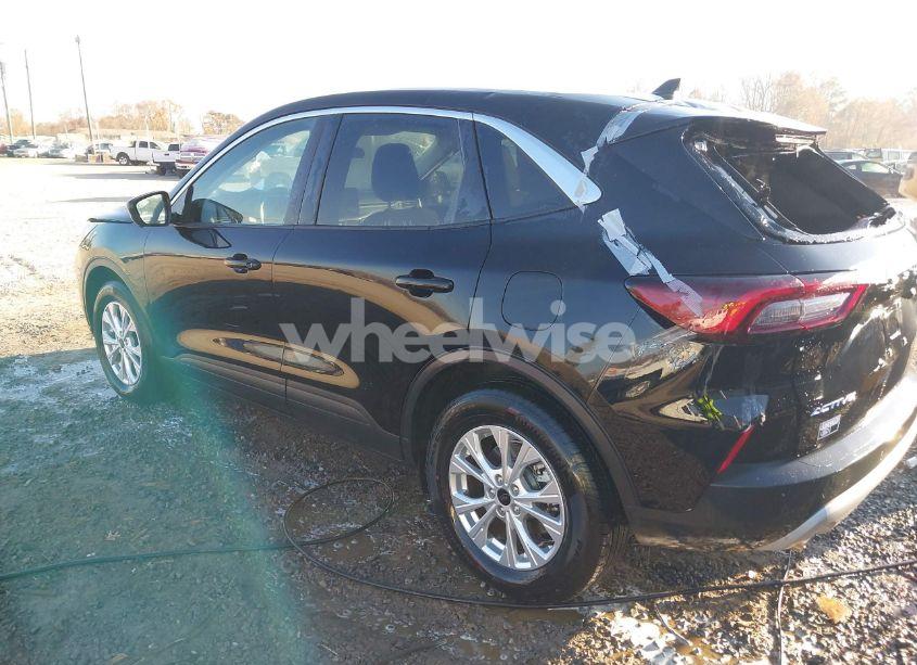Photo 3 of 2023 Ford Escape ACTIVE (VIN 1FMCU9GN3PUA39641)