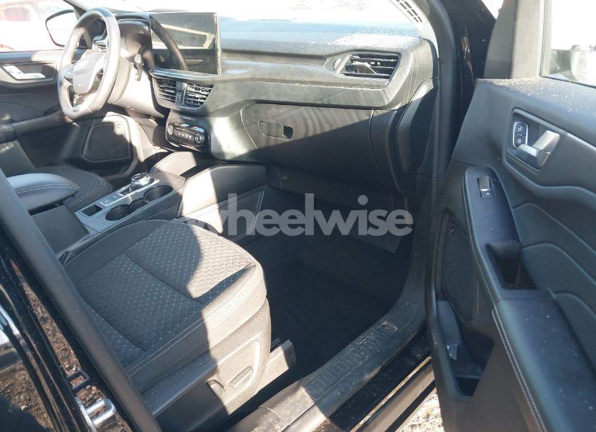 Photo 5 of 2023 Ford Escape ACTIVE (VIN 1FMCU9GN3PUA39641)