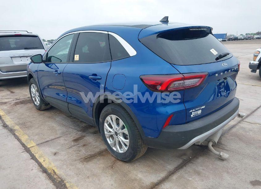 Photo 3 of 2023 Ford Escape ACTIVE (VIN 1FMCU9GN3PUA43625)