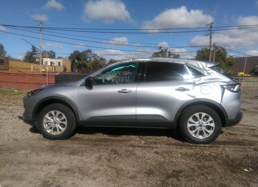 Photo 14 of 2024 Ford Escape ACTIVE (VIN 1FMCU9GN3RUA58368)