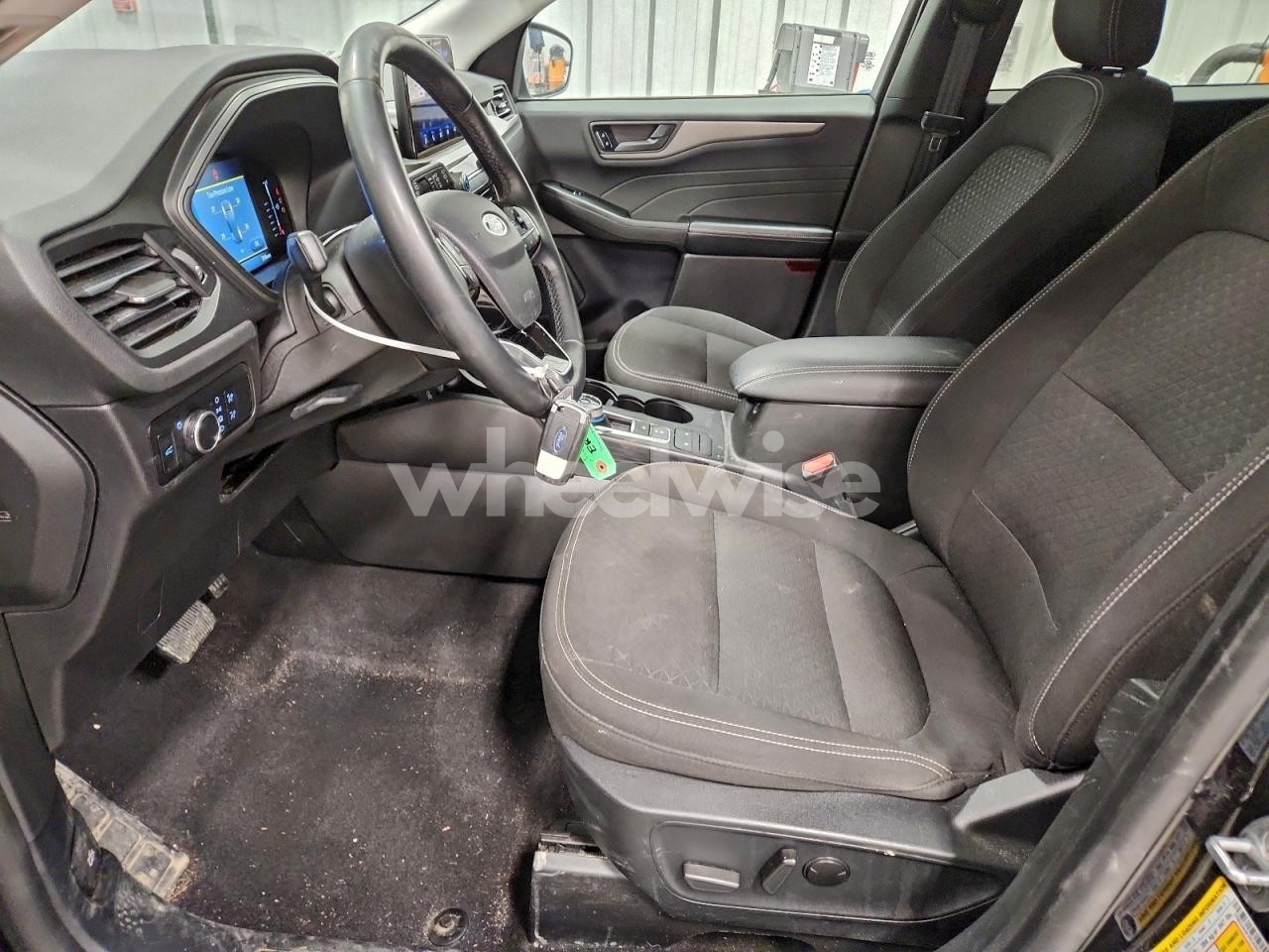 Photo 7 of 2024 FORD ESCAPE ACTIVE (VIN 1FMCU9GN3RUA96280)