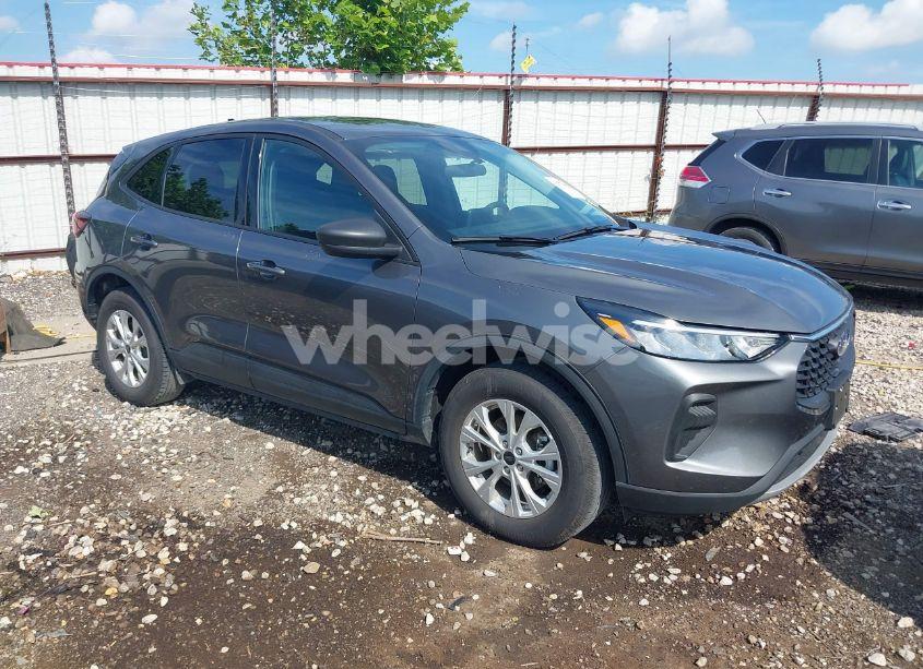 2025 Ford Escape ACTIVE (VIN 1FMCU9GN3SUA57128) main photo