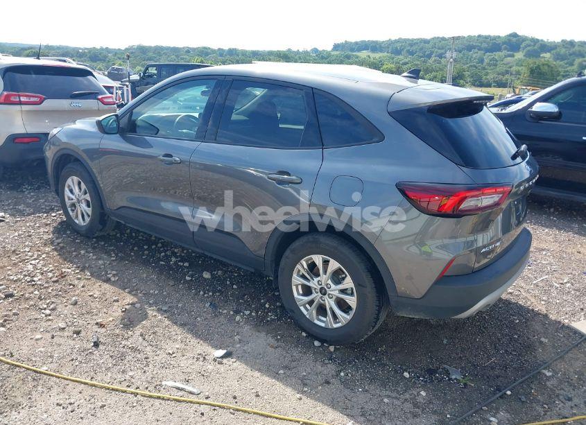 Photo 3 of 2025 Ford Escape ACTIVE (VIN 1FMCU9GN3SUA57128)