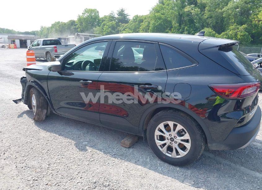 Photo 14 of 2025 Ford Escape ACTIVE (VIN 1FMCU9GN3SUA59073)