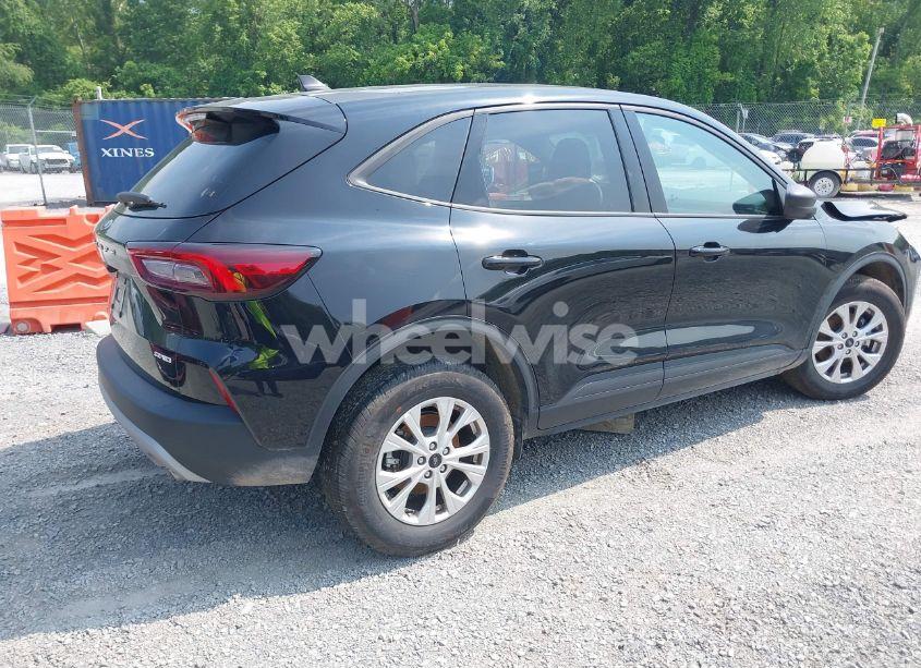 Photo 4 of 2025 Ford Escape ACTIVE (VIN 1FMCU9GN3SUA59073)