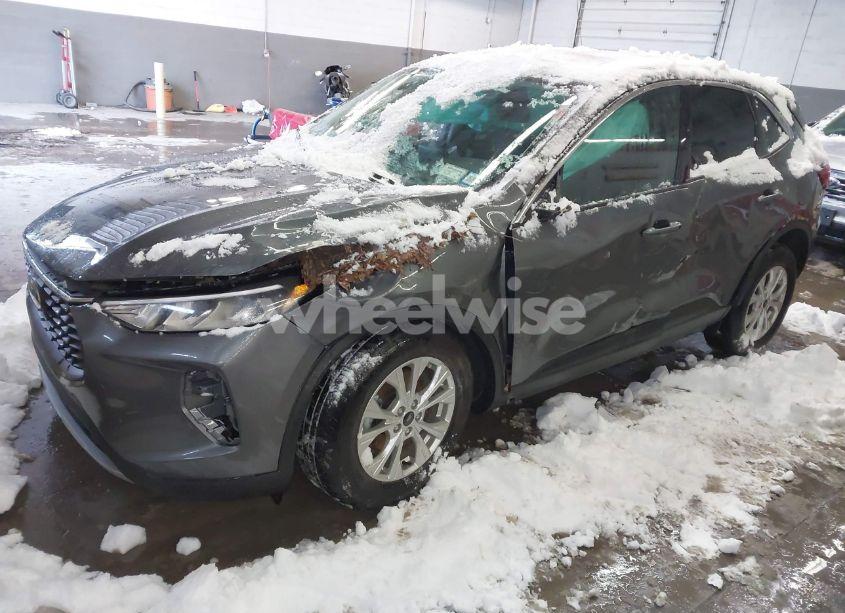 Photo 2 of 2023 Ford Escape ACTIVE (VIN 1FMCU9GN4PUB05372)