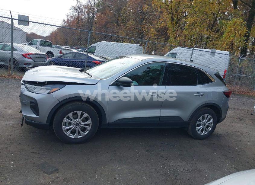 Photo 15 of 2023 Ford Escape ACTIVE (VIN 1FMCU9GN4PUB42387)
