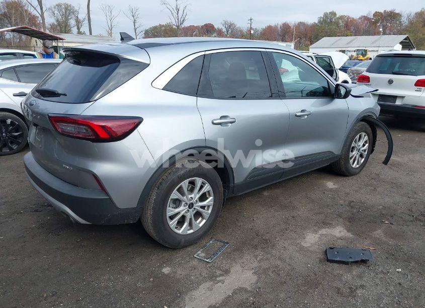 Photo 4 of 2023 Ford Escape ACTIVE (VIN 1FMCU9GN4PUB42387)