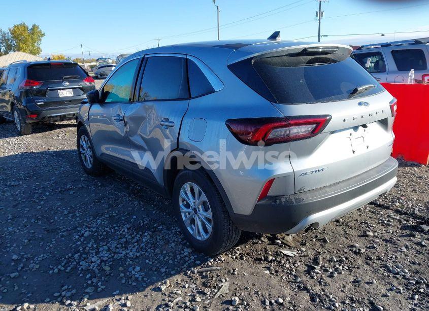 Photo 3 of 2024 Ford Escape ACTIVE (VIN 1FMCU9GN4RUA10071)