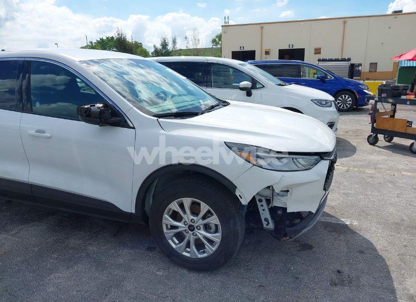 Photo 17 of 2024 Ford Escape ACTIVE (VIN 1FMCU9GN4RUA24519)