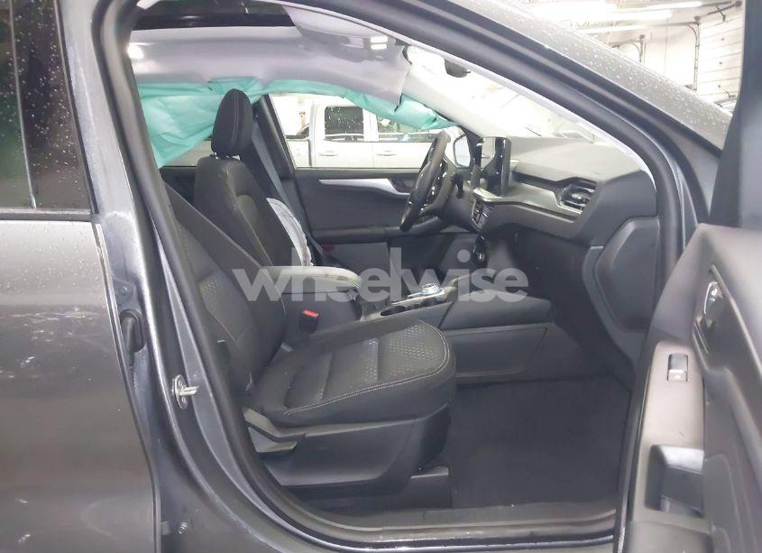 Photo 5 of 2024 Ford Escape ACTIVE (VIN 1FMCU9GN4RUB31179)