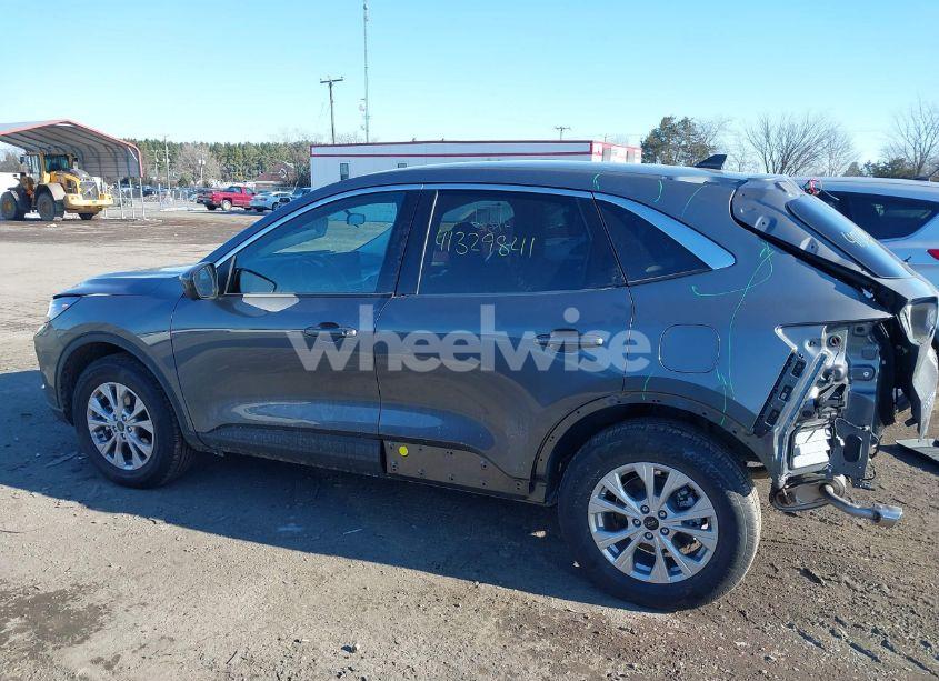 Photo 14 of 2024 Ford Escape ACTIVE (VIN 1FMCU9GN4RUB45891)