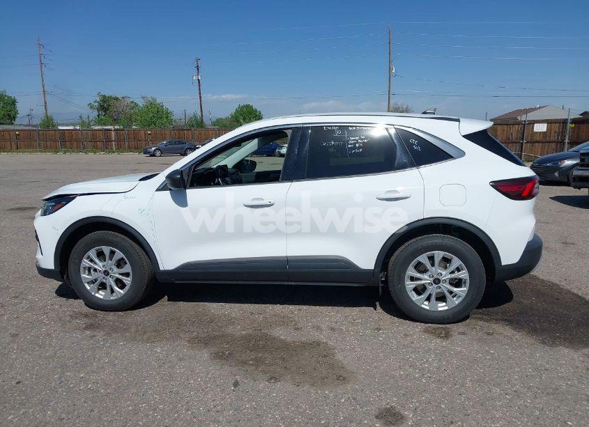 Photo 14 of 2024 Ford Escape ACTIVE (VIN 1FMCU9GN5RUA74068)
