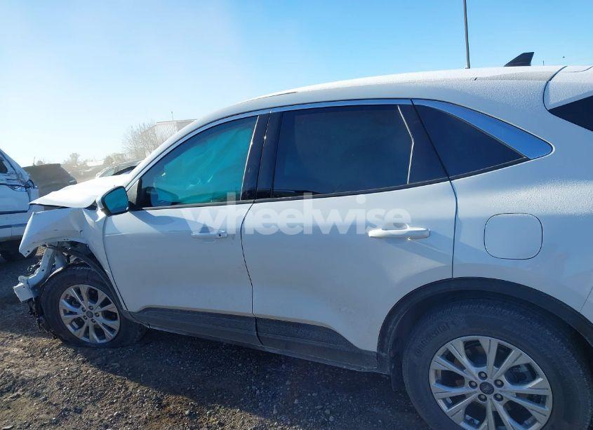 Photo 13 of 2023 Ford Escape ACTIVE (VIN 1FMCU9GN6PUA03894)