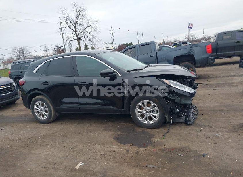 Photo 13 of 2023 Ford Escape ACTIVE (VIN 1FMCU9GN6PUB23016)