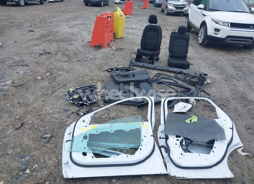 Photo 12 of 2024 Ford Escape ACTIVE (VIN 1FMCU9GN6RUA37577)