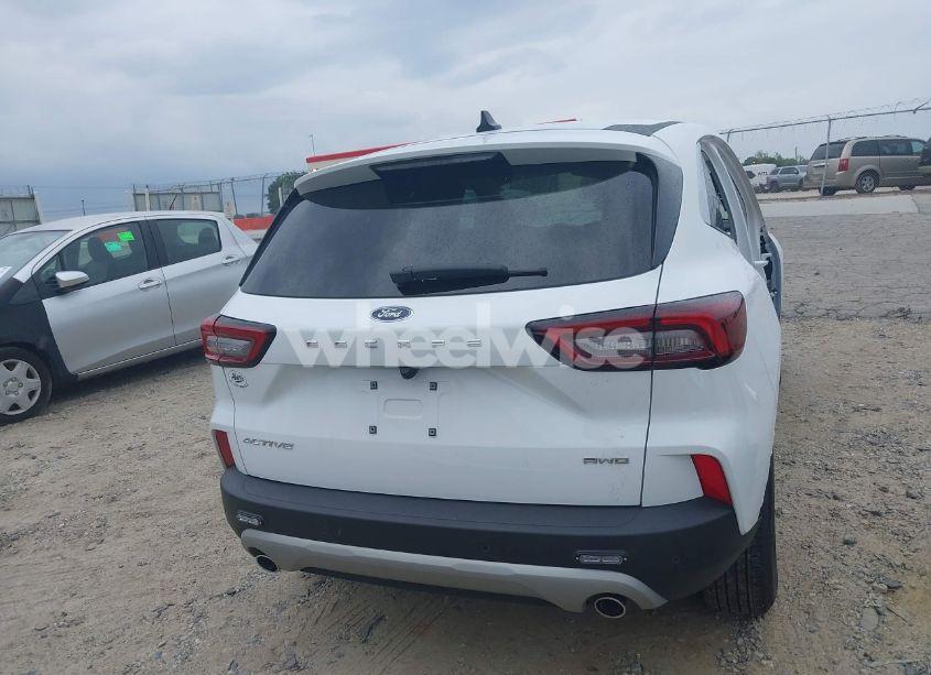 Photo 17 of 2024 Ford Escape ACTIVE (VIN 1FMCU9GN6RUA37577)