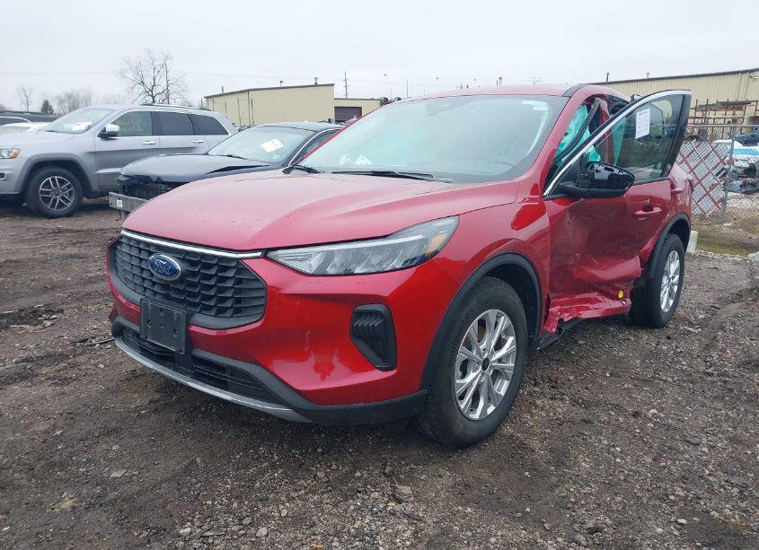 Photo 2 of 2023 Ford Escape ACTIVE (VIN 1FMCU9GN7PUA33129)