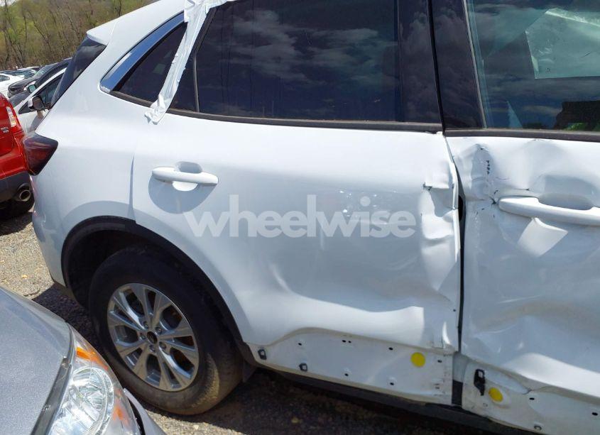 Photo 18 of 2023 Ford Escape ACTIVE (VIN 1FMCU9GN7PUB42996)