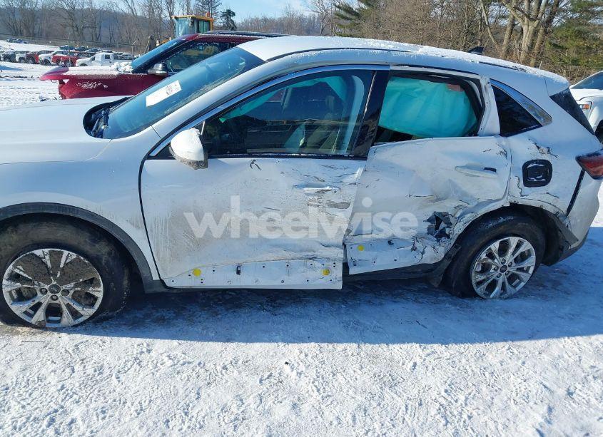 Photo 6 of 2023 Ford Escape ACTIVE (VIN 1FMCU9GN7PUB42996)