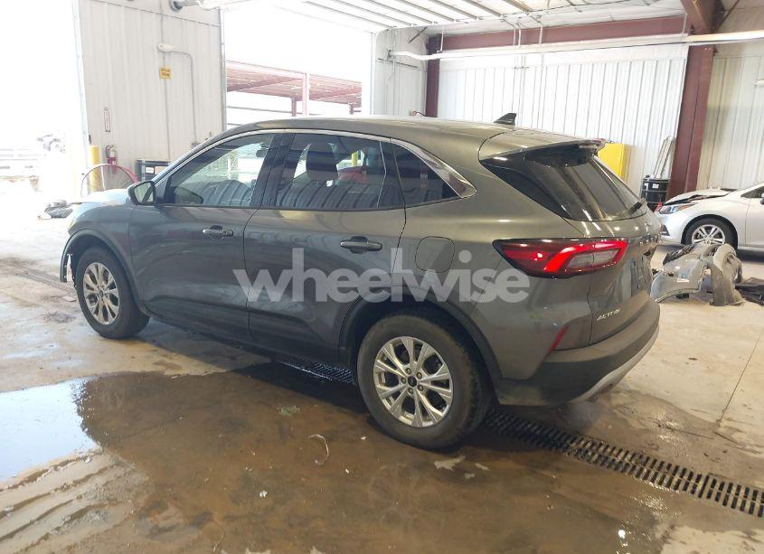 Photo 3 of 2023 Ford Escape ACTIVE (VIN 1FMCU9GN8PUA11334)