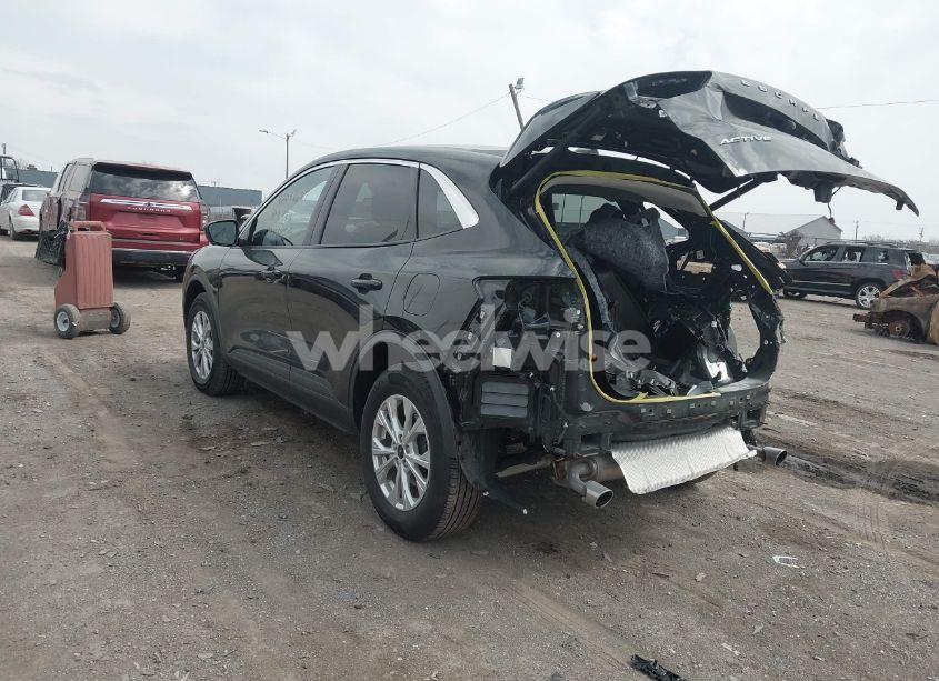 Photo 3 of 2024 Ford Escape ACTIVE (VIN 1FMCU9GN8RUA09134)