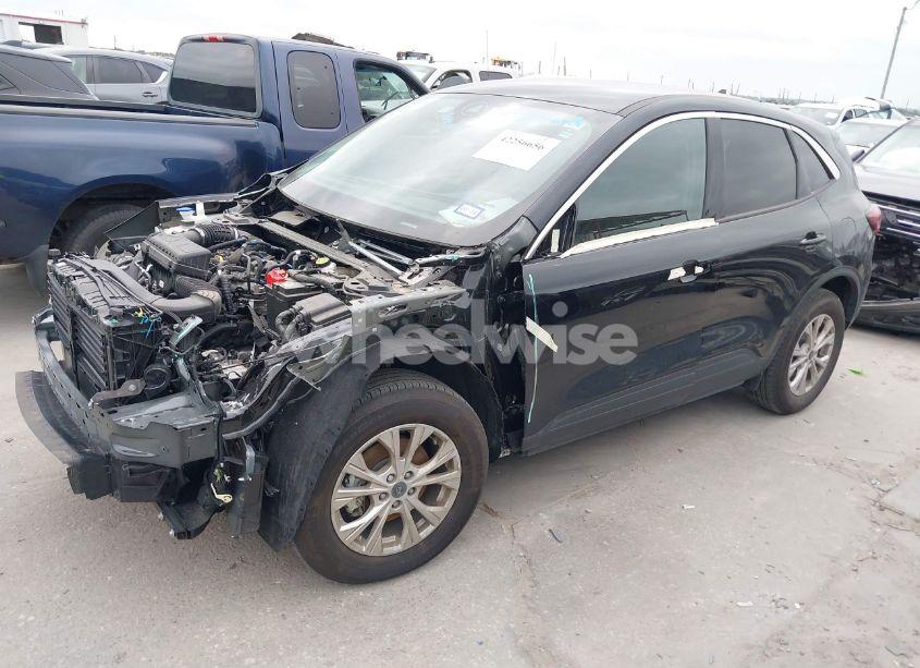 Photo 2 of 2024 Ford Escape ACTIVE (VIN 1FMCU9GN8RUA92886)