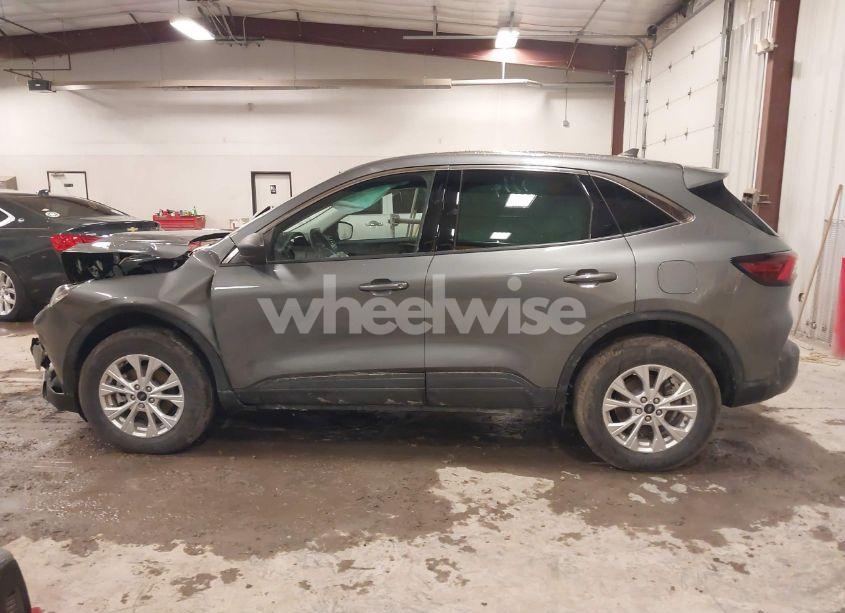 Photo 14 of 2024 Ford Escape ACTIVE (VIN 1FMCU9GN8RUA95786)