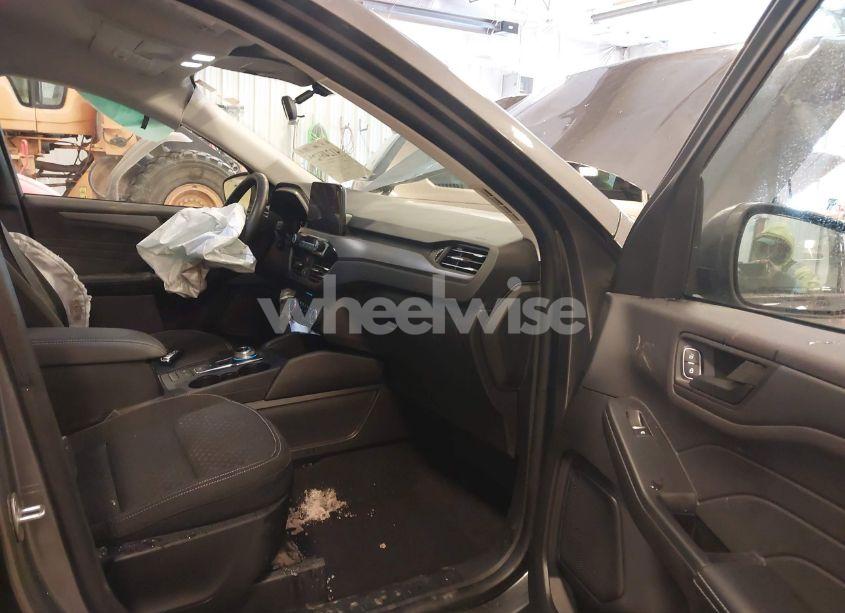 Photo 5 of 2024 Ford Escape ACTIVE (VIN 1FMCU9GN8RUA95786)