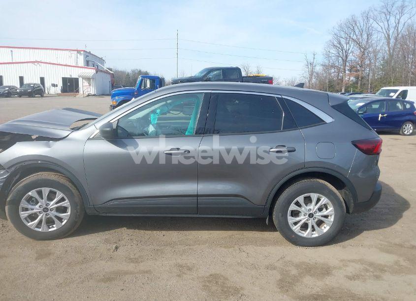 Photo 13 of 2024 Ford Escape ACTIVE (VIN 1FMCU9GN9RUA53059)