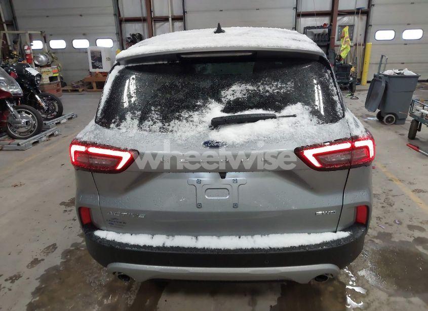 Photo 16 of 2024 Ford Escape ACTIVE (VIN 1FMCU9GNXRUB49153)