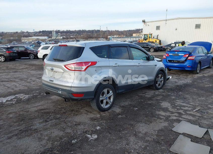 Photo 4 of 2013 Ford Escape (VIN 1FMCU9GX0DUB57420)
