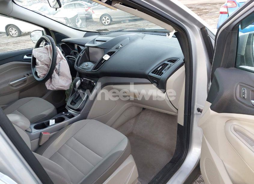 Photo 5 of 2013 Ford Escape (VIN 1FMCU9GX0DUB57420)