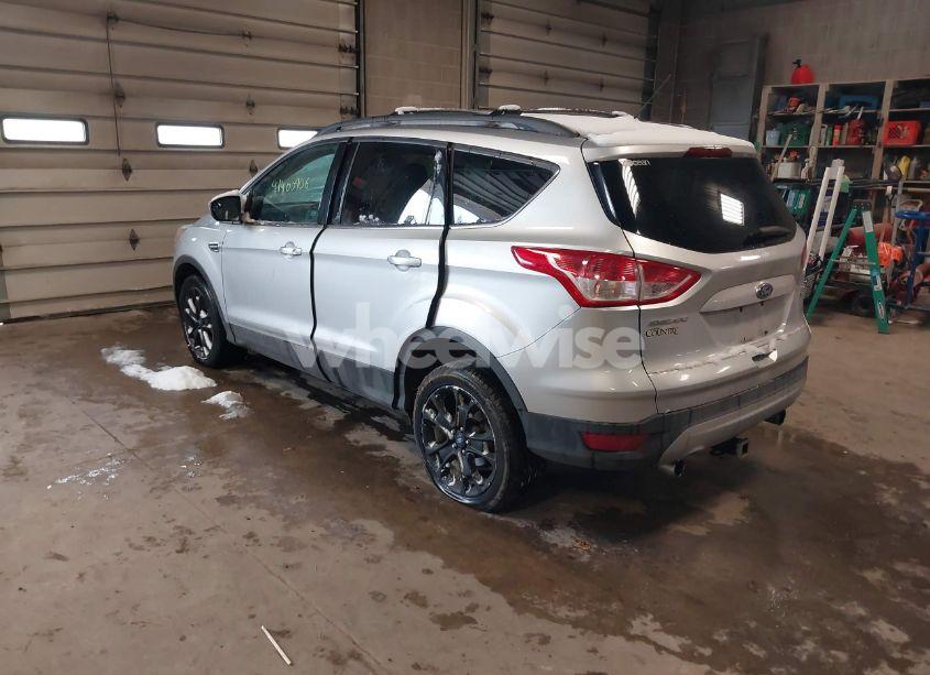 Photo 3 of 2013 Ford Escape SE (VIN 1FMCU9GX0DUB61418)
