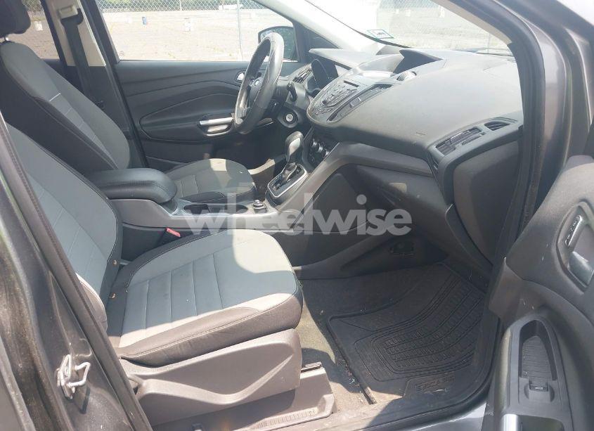 Photo 5 of 2013 Ford Escape SE (VIN 1FMCU9GX0DUC06423)