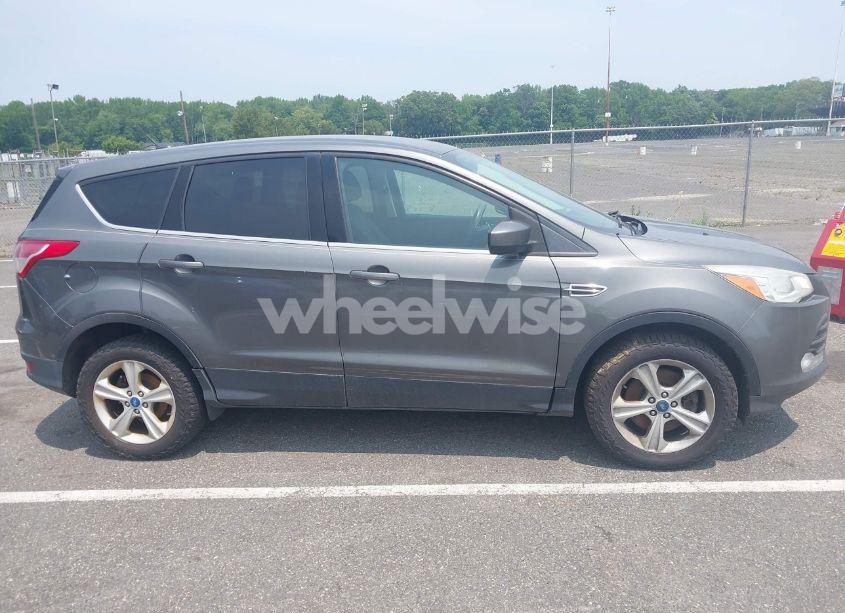 Photo 6 of 2013 Ford Escape SE (VIN 1FMCU9GX0DUC06423)