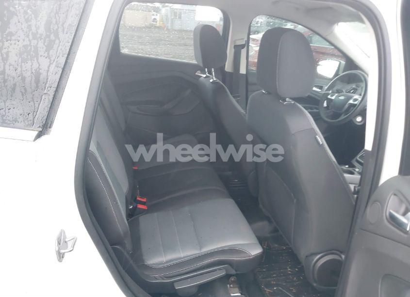 Photo 8 of 2014 Ford Escape SE (VIN 1FMCU9GX0EUA22780)