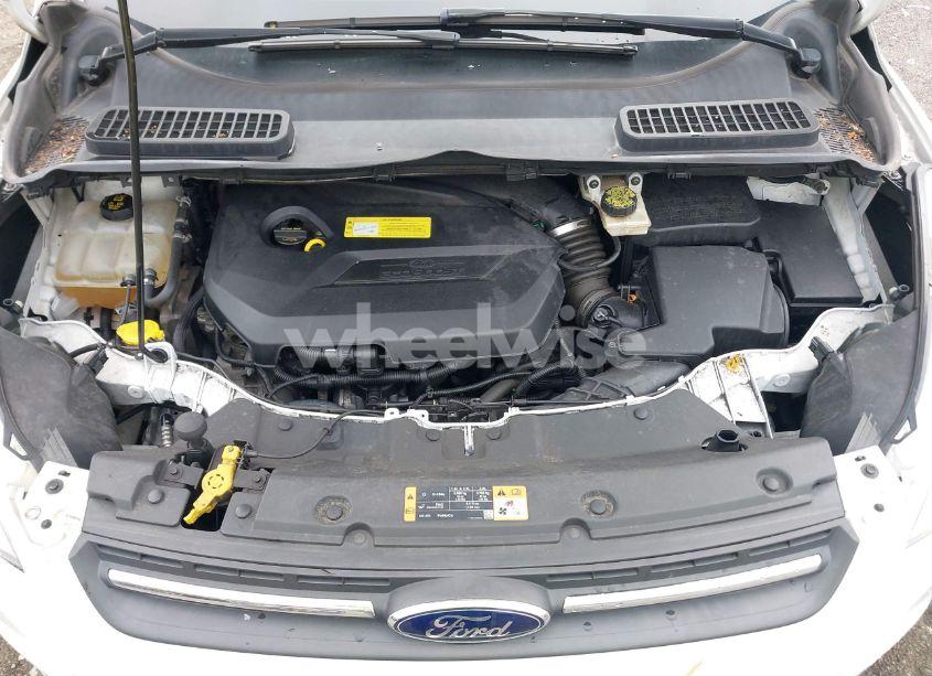 Photo 10 of 2014 Ford Escape SE (VIN 1FMCU9GX0EUC01398)