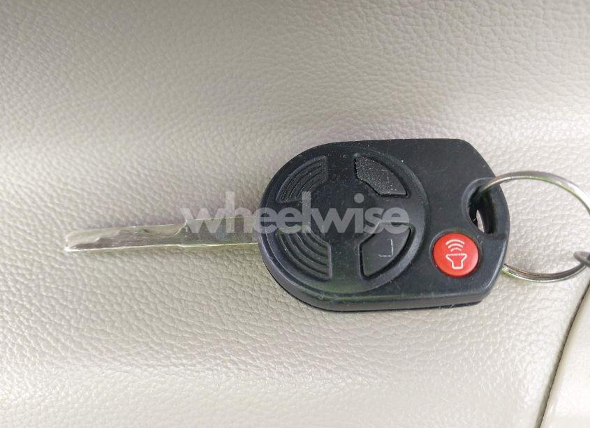 Photo 11 of 2014 Ford Escape SE (VIN 1FMCU9GX0EUC01398)