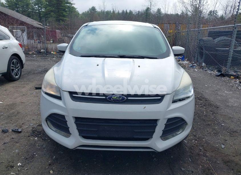 Photo 12 of 2014 Ford Escape SE (VIN 1FMCU9GX0EUC01398)