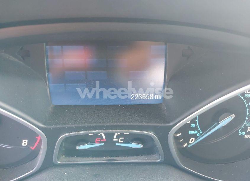 Photo 14 of 2014 Ford Escape SE (VIN 1FMCU9GX0EUC38743)