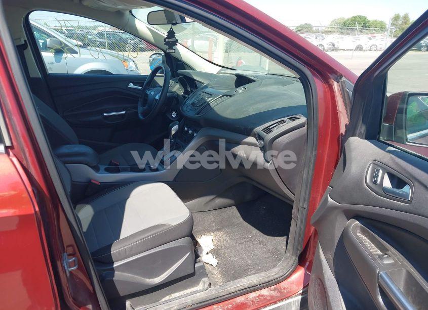 Photo 5 of 2014 Ford Escape SE (VIN 1FMCU9GX0EUC38743)