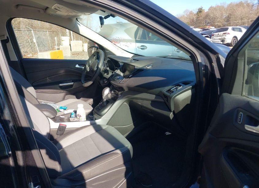 Photo 8 of 2014 Ford Escape SE (VIN 1FMCU9GX0EUC56255)