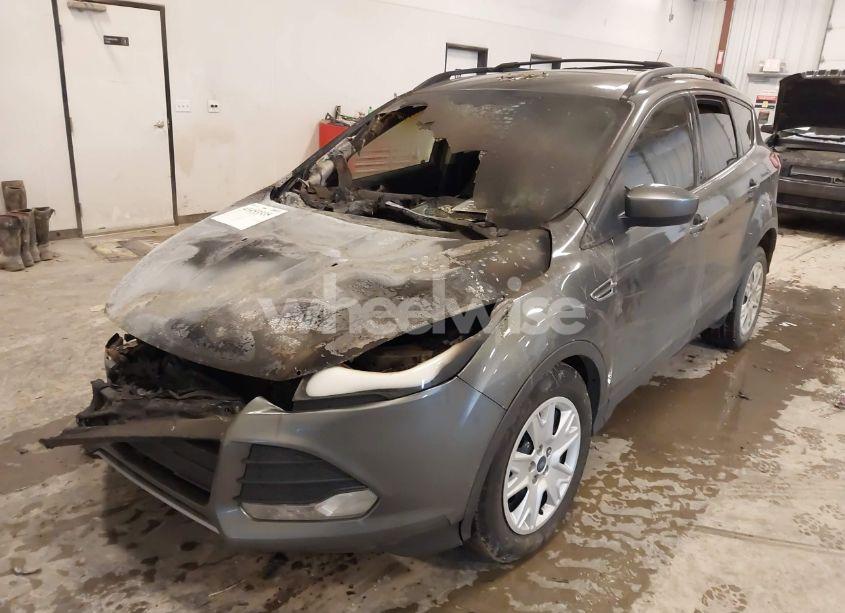 Photo 2 of 2014 Ford Escape SE (VIN 1FMCU9GX0EUD04286)