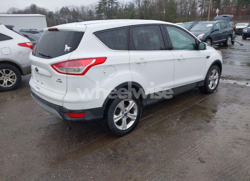 Photo 4 of 2014 Ford Escape SE (VIN 1FMCU9GX0EUD33092)
