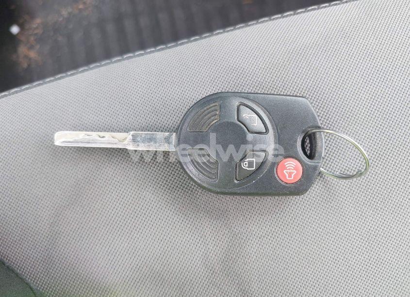 Photo 11 of 2014 Ford Escape SE (VIN 1FMCU9GX0EUD90716)