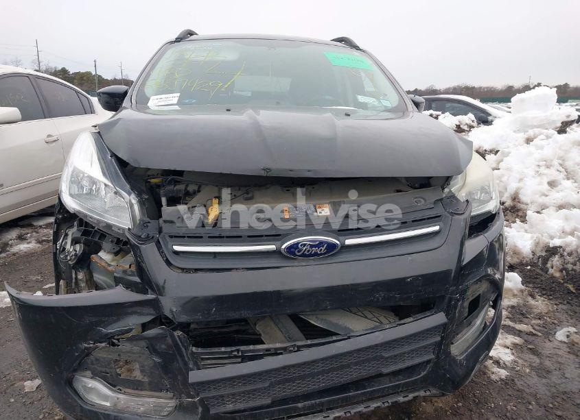 Photo 6 of 2014 Ford Escape SE (VIN 1FMCU9GX0EUE18210)