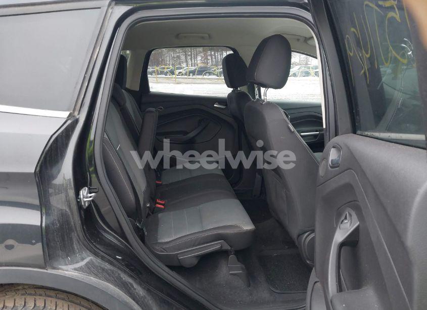 Photo 8 of 2014 Ford Escape SE (VIN 1FMCU9GX0EUE18210)