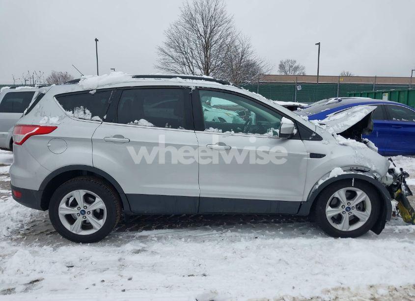 Photo 12 of 2014 Ford Escape SE (VIN 1FMCU9GX0EUE20054)